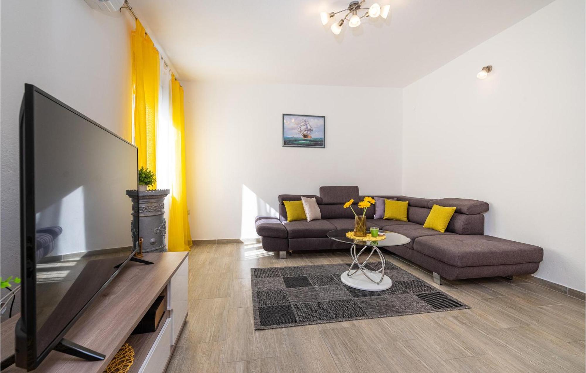 Beautiful Home In Rovanjska With Wifi Экстерьер фото